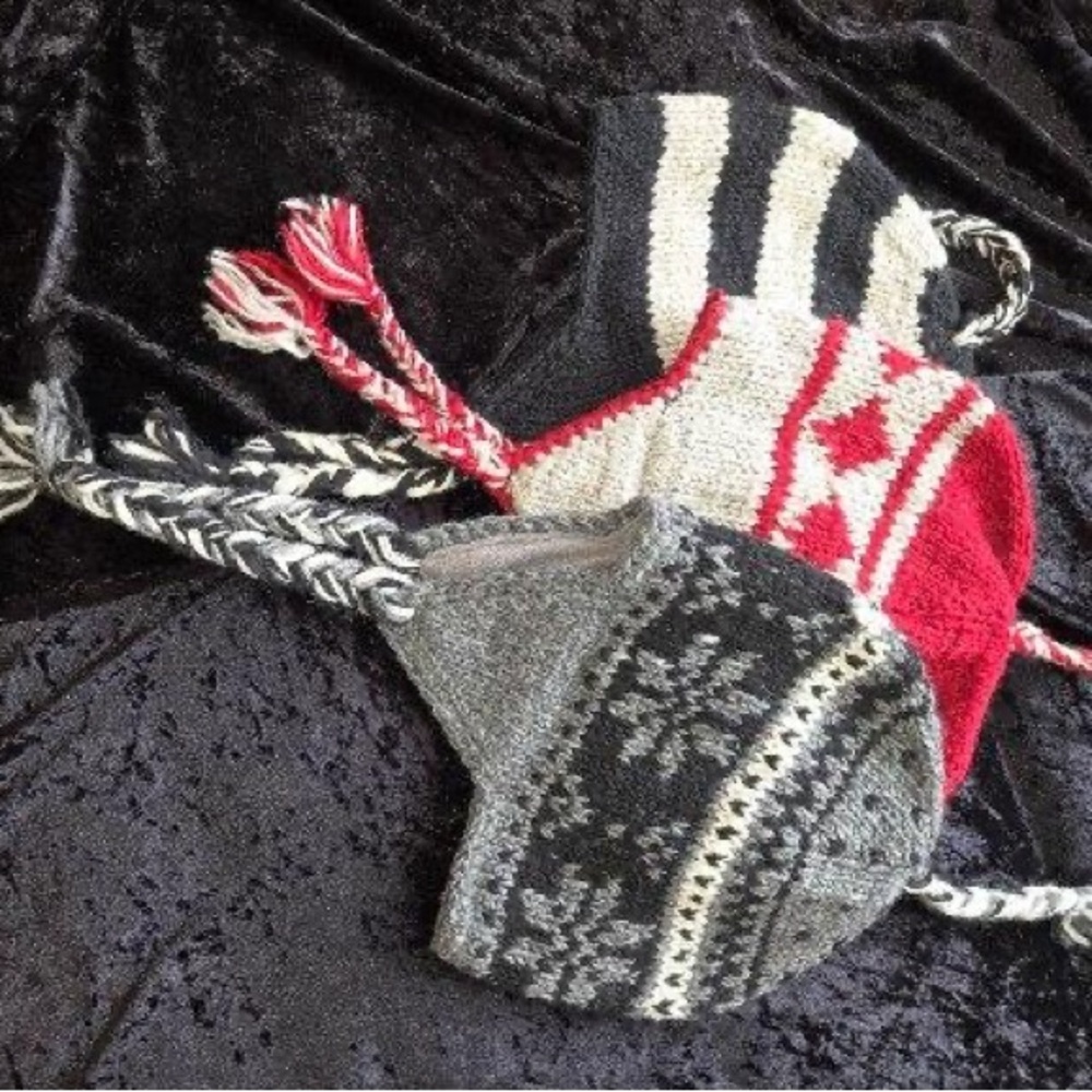 Nordic Patterned Wool Winter Hats Red Gray Black